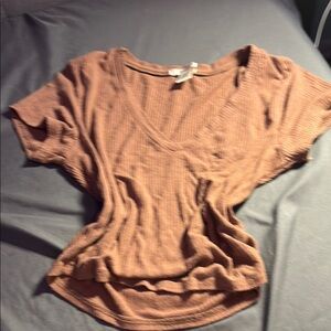 Brown V-Neck Short Sleeve Top